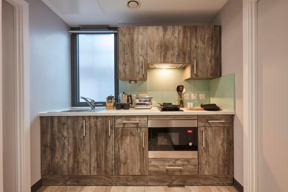 Crown Place Norwich: Student-Focused Studios with Shared Kitchen Exterior photo