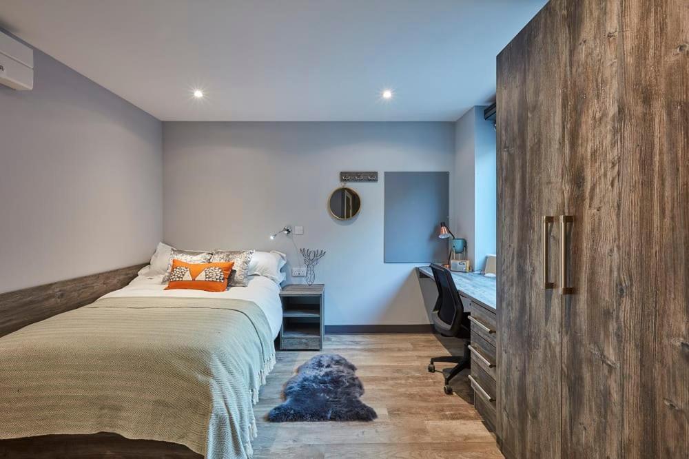 Crown Place Norwich: Student-Focused Studios with Shared Kitchen Exterior photo
